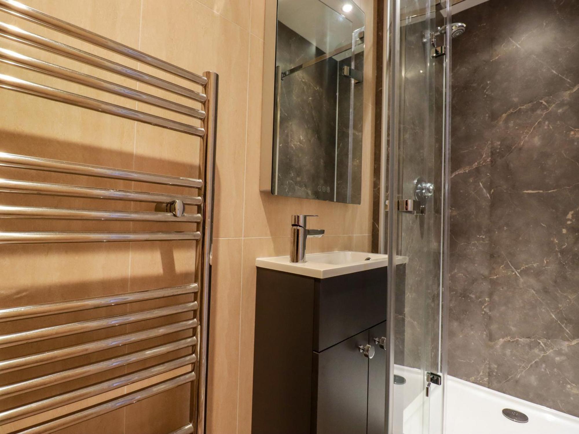 12 Kel Avon Villa ทรูโร ภายนอก รูปภาพ